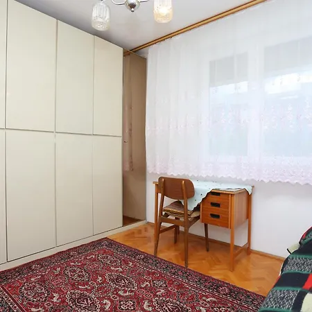 Apartment - 13885
