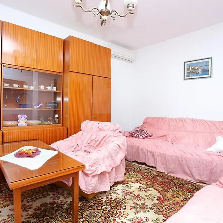 Apartament - 13885 Split